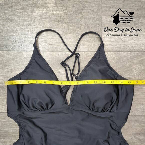 Cupshe Crossback Cut Out One Piece Swimsuit Size XL - Picture 3 of 5